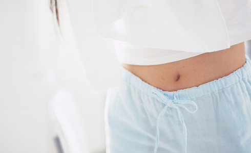 女性